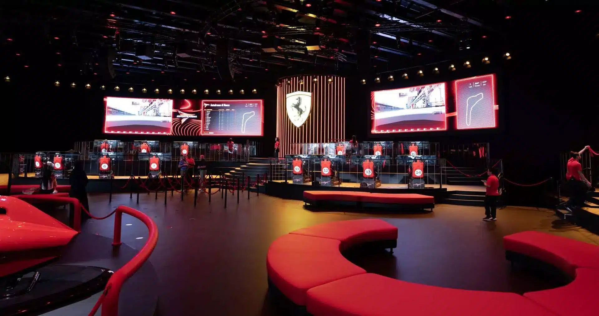 Scuderia Challenge Advanced Hydraulic Racing Simulator Session